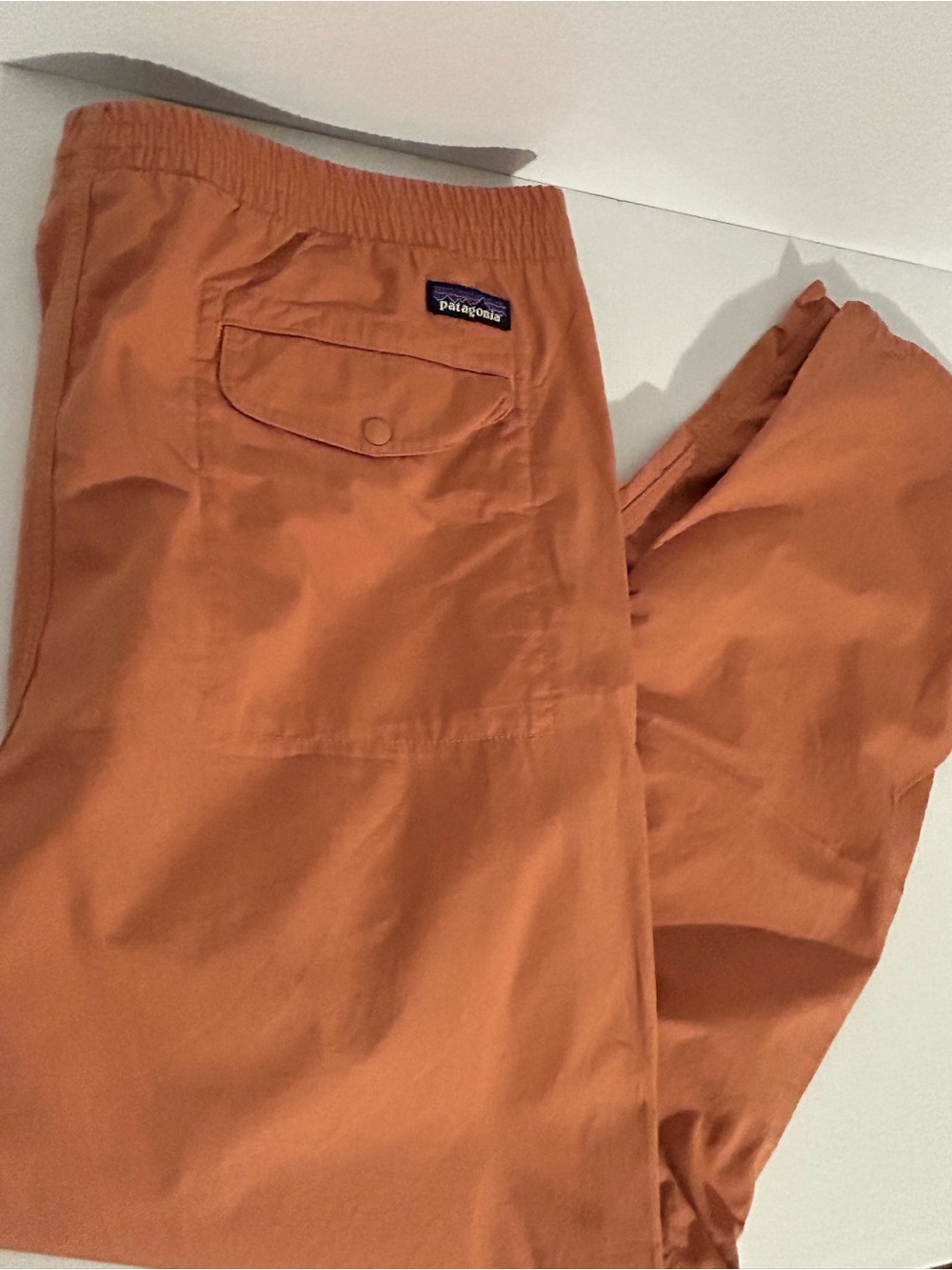 Men’s XL Patagonia Funhoggers pants sienna clay